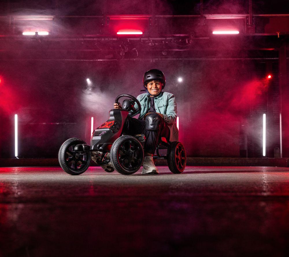 XOOTZ Venom TY6300 Kids' Go-Kart - Black & Red image number 2 of 7