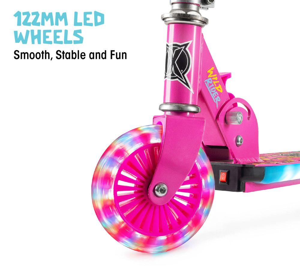 XOOTZ Wild Rider Leopard LED Kids Kick Scooter - Pink image number 5 of 7