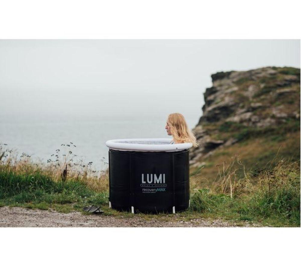 LUMI THERAPY Recovery Pod Max Portable Insulated Ice Bath image number 7 of 8