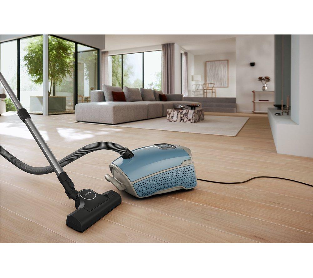MIELE Guard L1 Cylinder Bagged Vacuum Cleaner - Blue image number 6 of 18