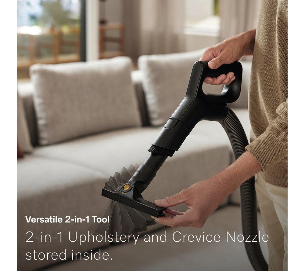 MIELE Guard L1 Cylinder Bagged Vacuum Cleaner - Blue image number 13 of 18
