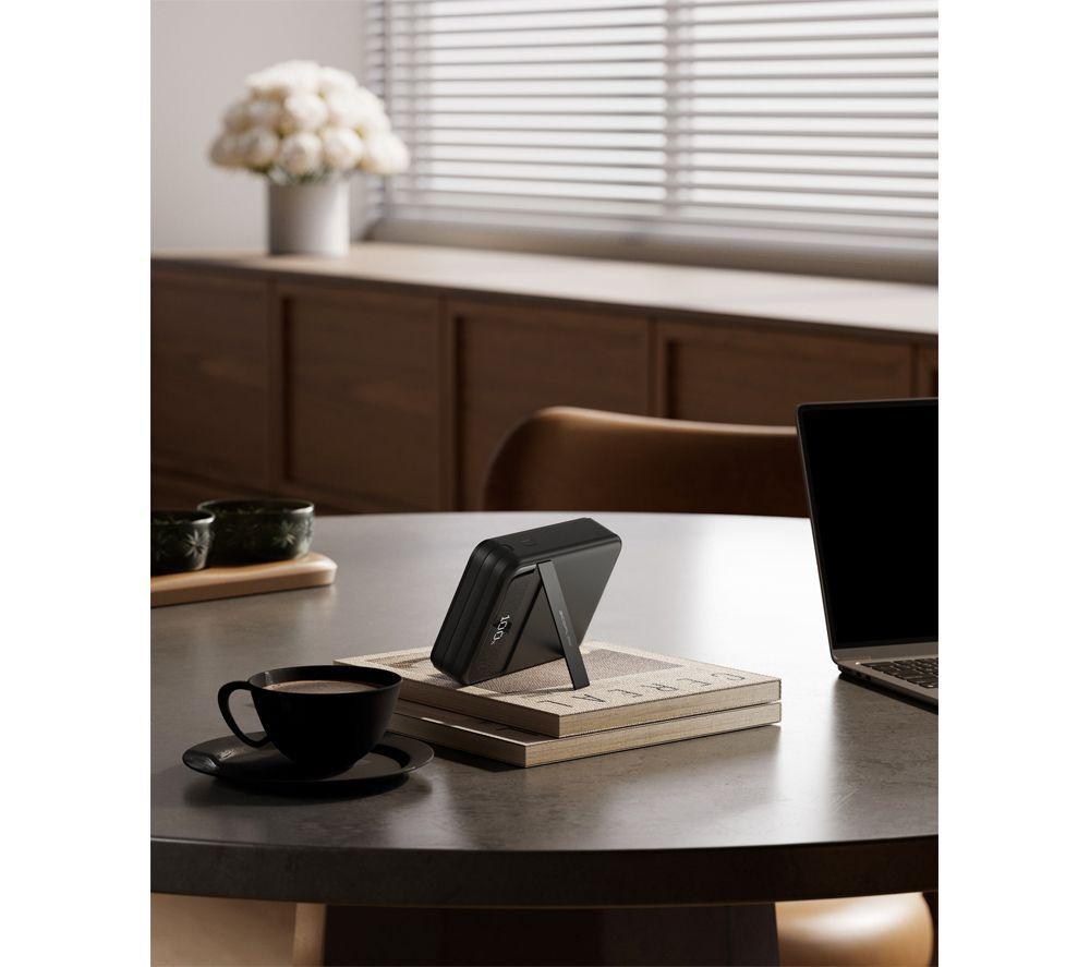 ECOFLOW RAPID 10000 mAh Portable Magnetic Power Bank - Black image number 5 of 8