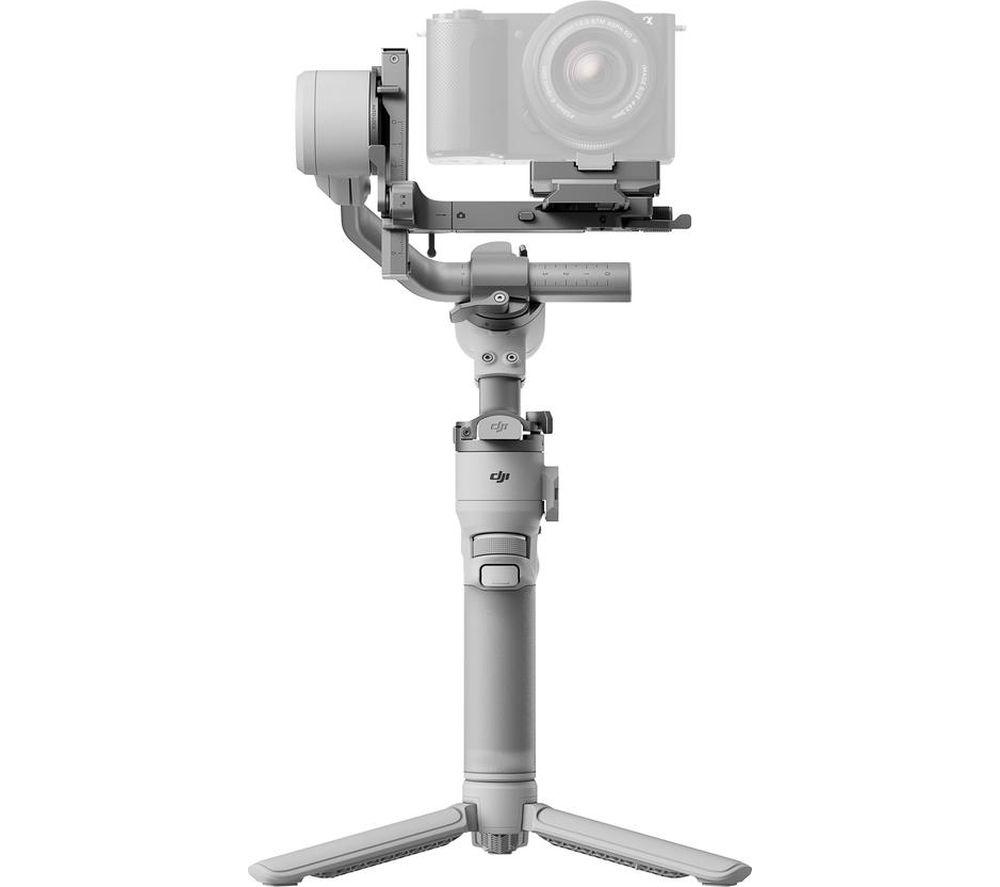 DJI RS 4 Mini Handheld Gimbal Stabiliser image number 2 of 12