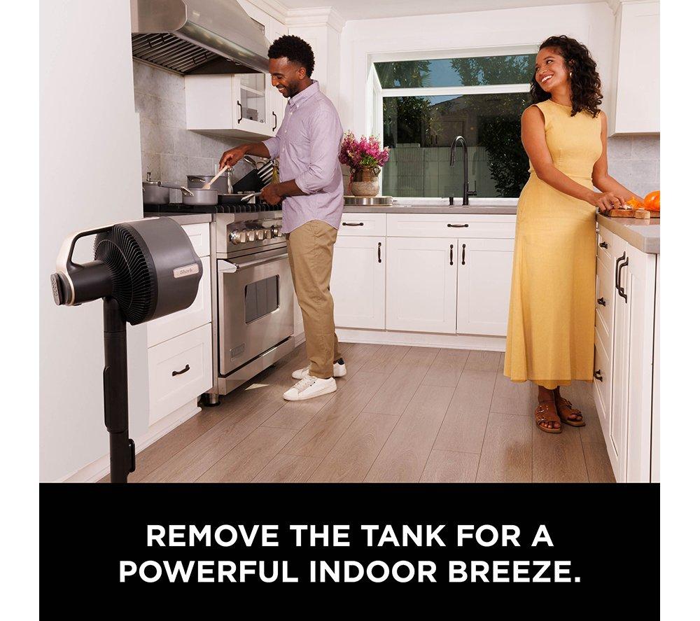 SHARK FlexBreeze Pro Mist FA300UK Portable 11.8" Hybrid Pedestal Fan & Misting System - Dark Grey image number 9 of 13