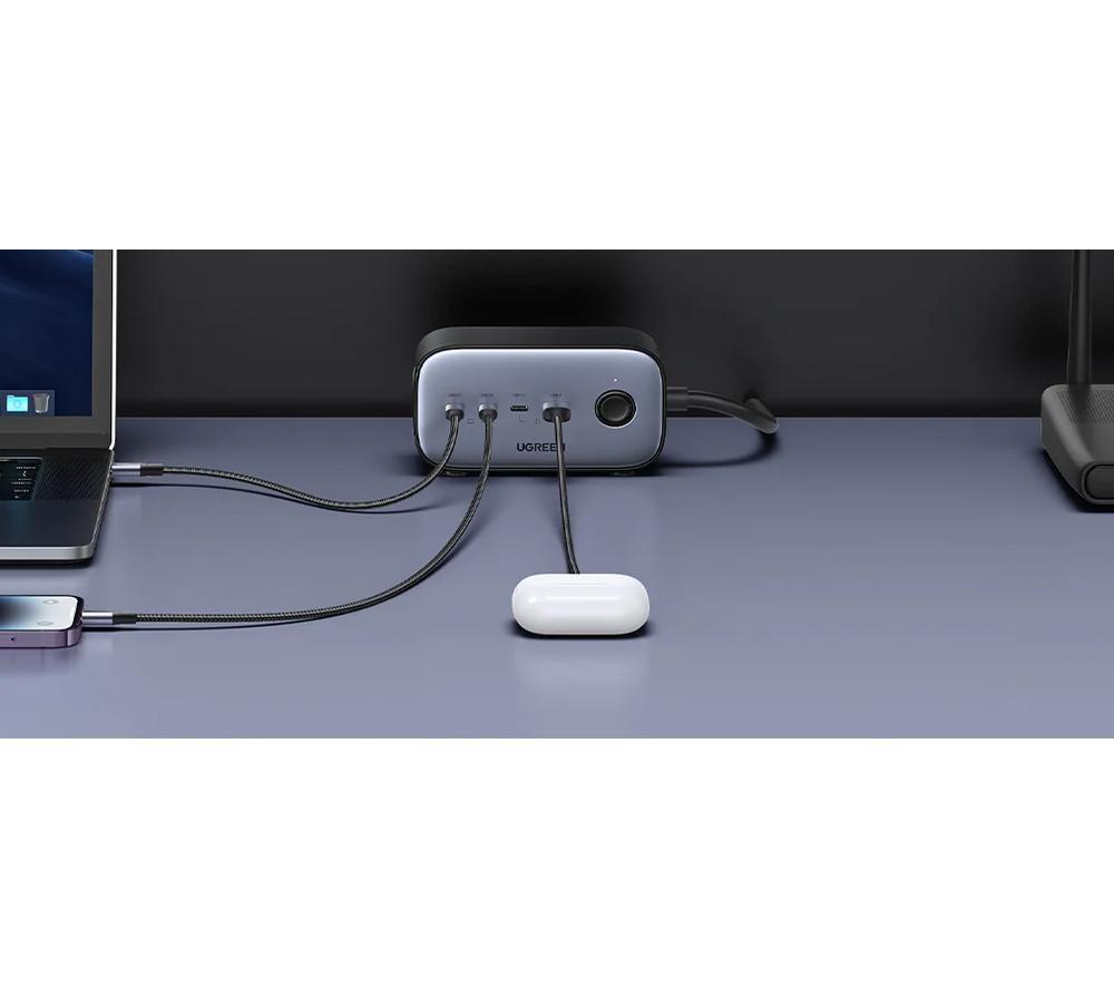 UGREEN DigiNest Pro 100 W Multiport GaN Universal USB Charger - 1.83 m image number 2 of 9