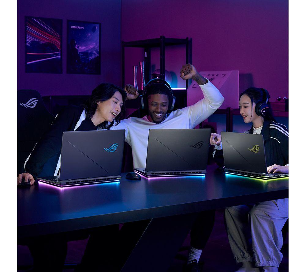 ASUS ROG Strix G16 16" Gaming Laptop - Intel&reg; Core&trade; Ultra 9, RTX 5070, 1 TB SSD image number 6 of 18