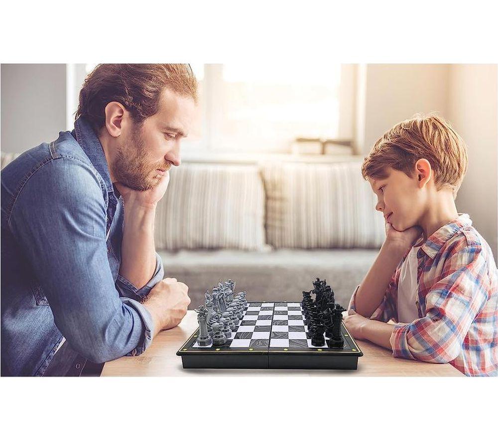 LEXIBOOK CGM300HP Magnetic Foldable Chess Game - Harry Potter image number 5 of 9