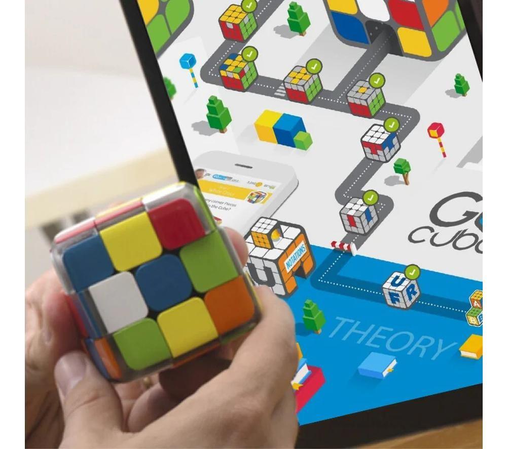 PARTICULA GoCube Edge Smart Rubik's Cube image number 4 of 11