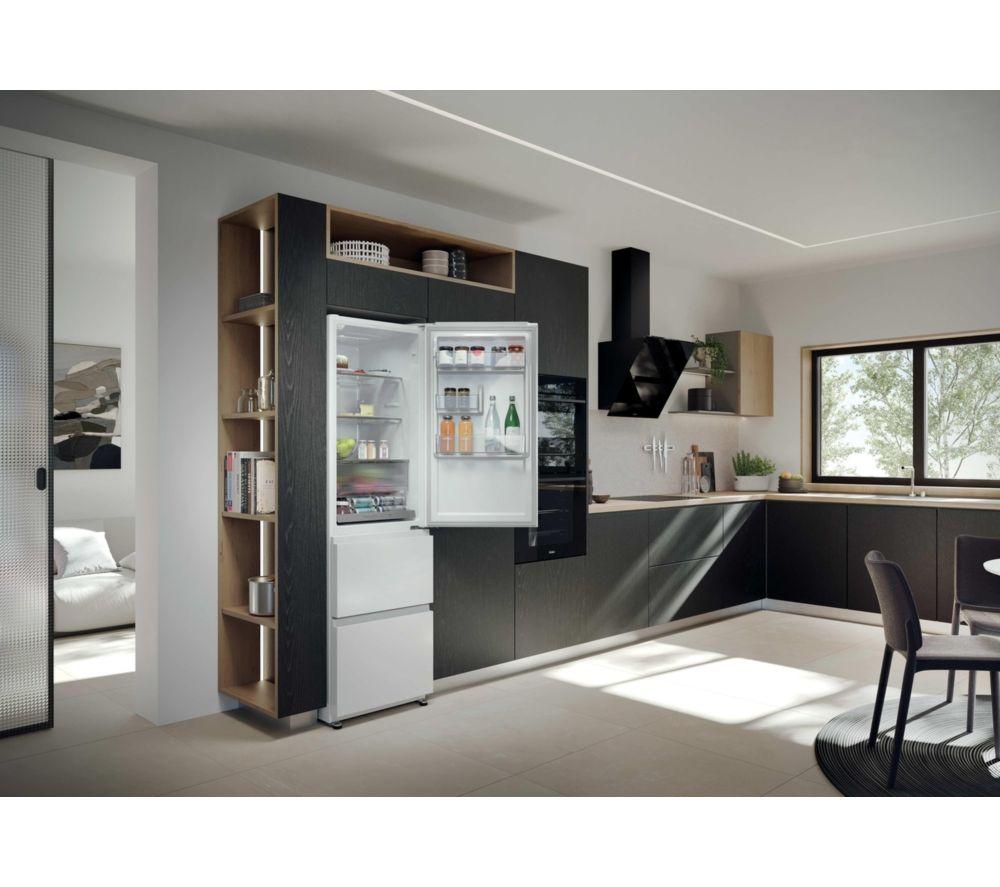 HAIER 3D Combi Series 3 HTR3518ENMWK 60/40 Fridge Freezer - White image number 11 of 17