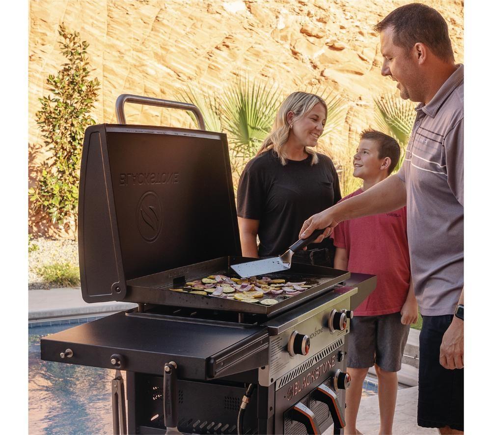 BLACKSTONE 28" Griddle Air Fryer Combo - Black image number 6 of 9