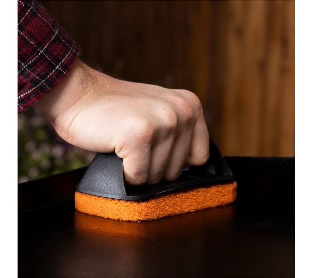 BLACKSTONE Griddle Cleaning Kit - 8 Piece image number 3 of 4