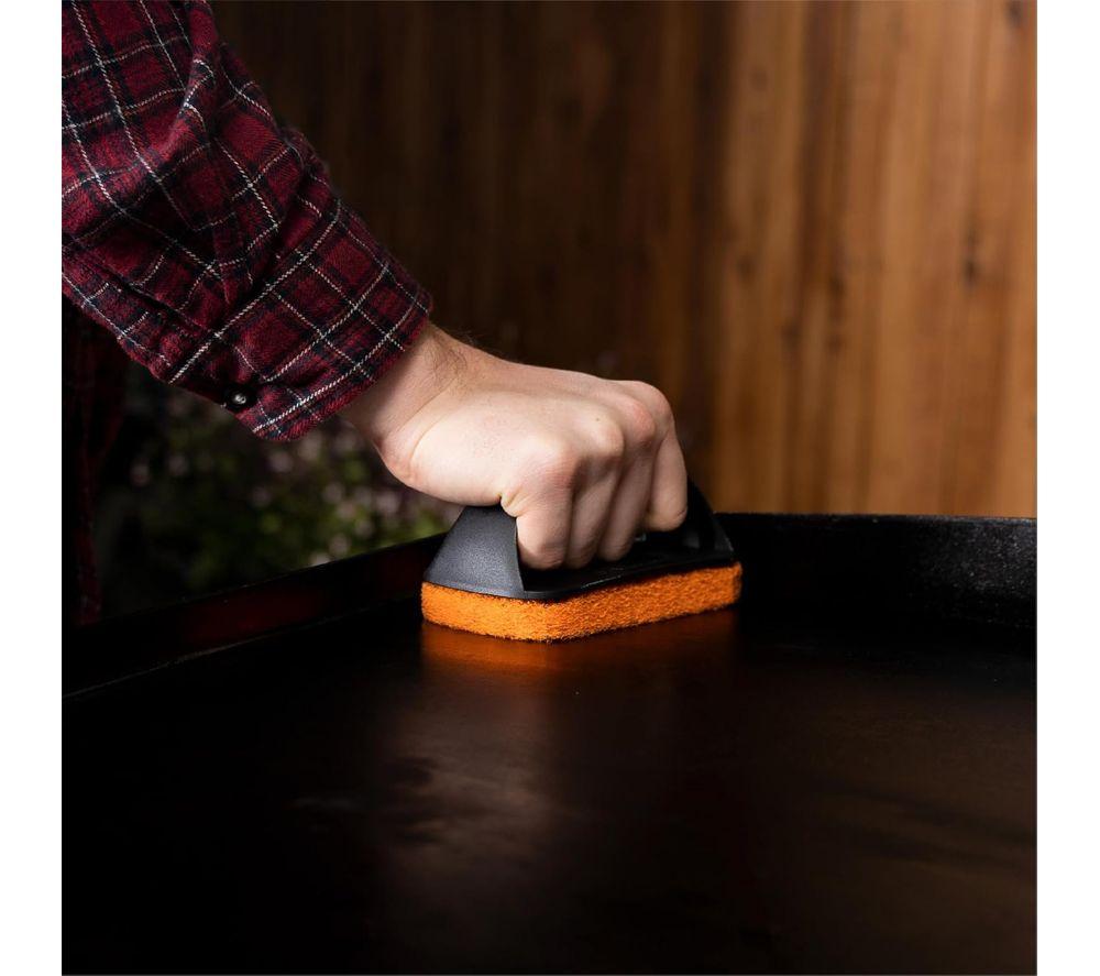 BLACKSTONE Griddle Scouring Pad - Pack of 10 image number 3 of 4