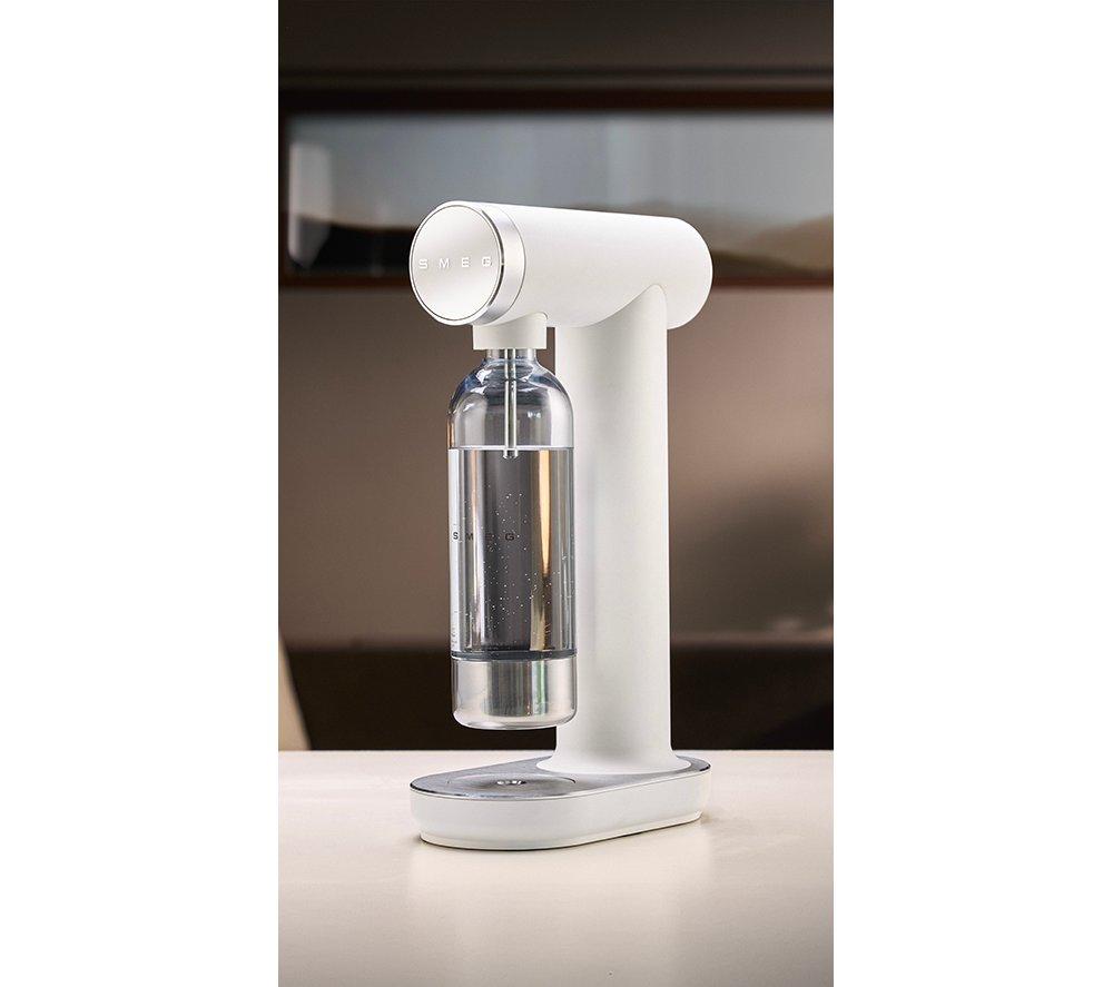SMEG SKC01WHM Soda Maker - White image number 6 of 8