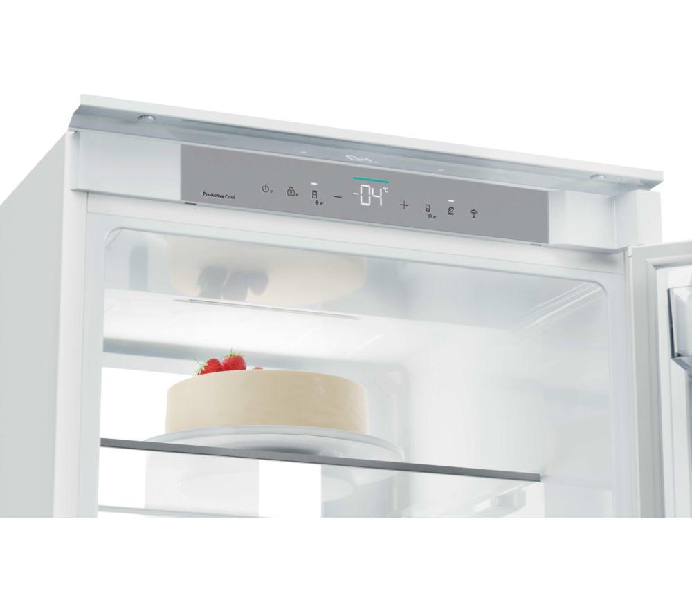 HOOVER HONBQT5518DK Integrated Smart 70/30 Fridge Freezer - Sliding Hinge image number 6 of 13
