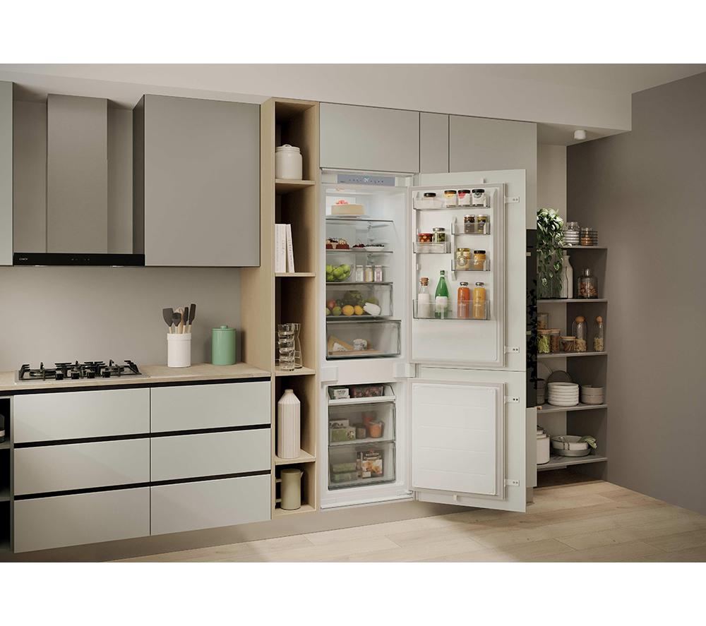 HOOVER HONBQT3518EK Integrated Smart 70/30 Fridge Freezer - Sliding Hinge image number 15 of 20