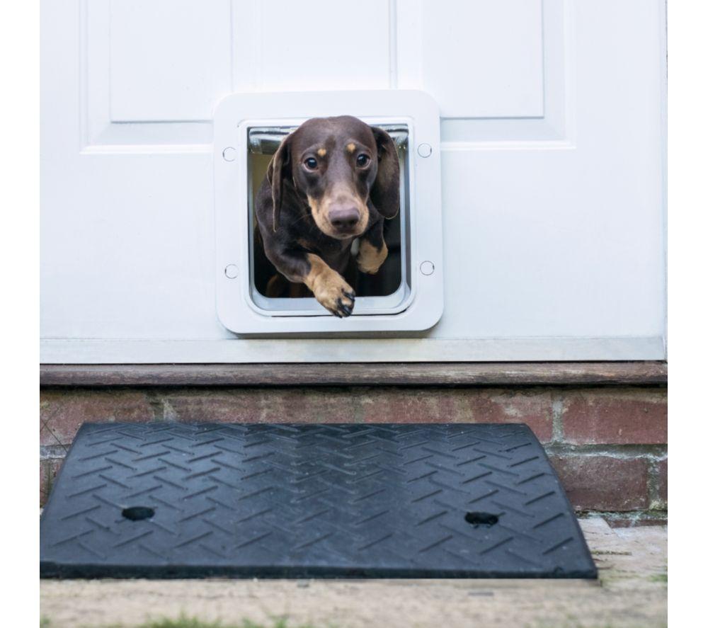 SUREFLAP Microchip Pet Door Connect & Hub Bundle - White image number 5 of 10