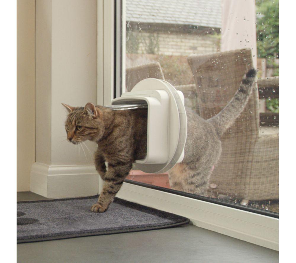SUREFLAP Dual Scan Microchip Cat Flap - White image number 8 of 9