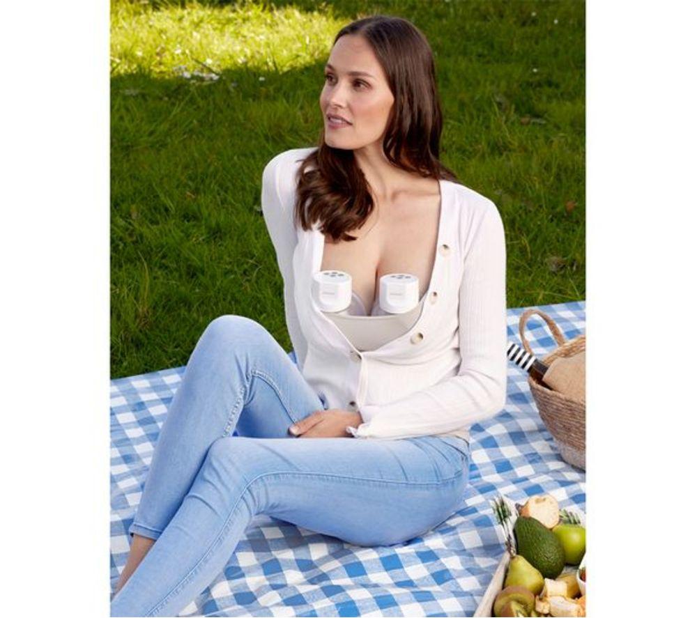 MOMCOZY S12 Pro Electric Wearable Breast Pump - White image number 7 of 15
