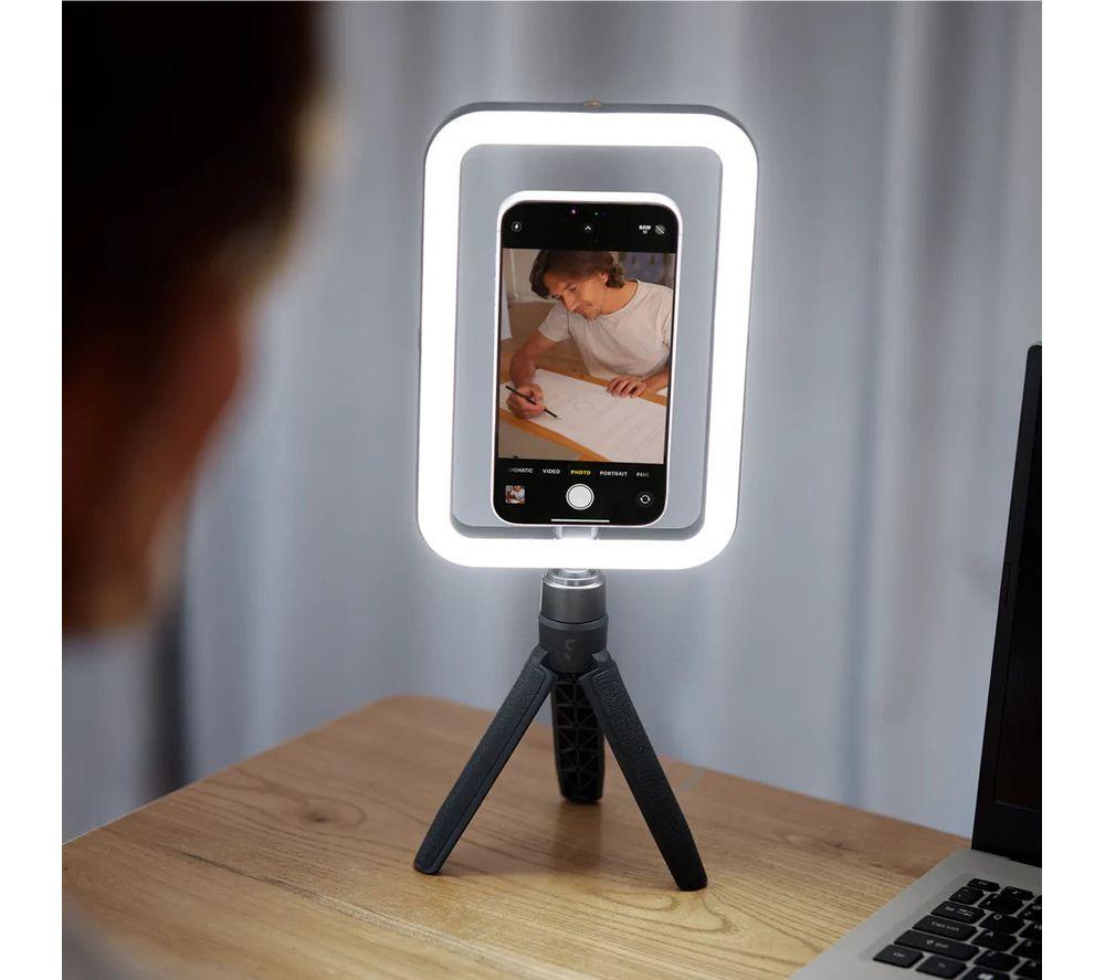 SHIFTCAM SnapStudio Smartphone LED Ring Light for MagSafe - Midnight image number 2 of 4