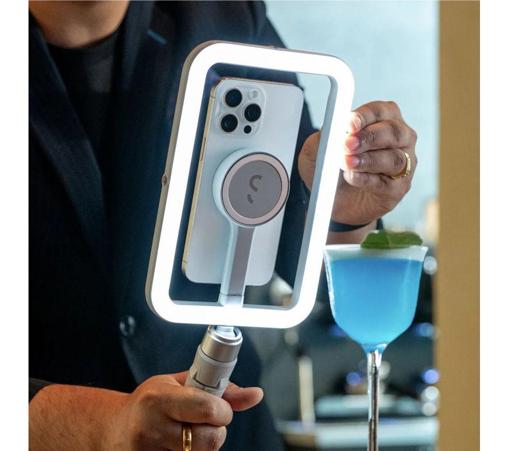 SHIFTCAM SnapStudio Smartphone LED Ring Light for MagSafe - Stone image number 3 of 4