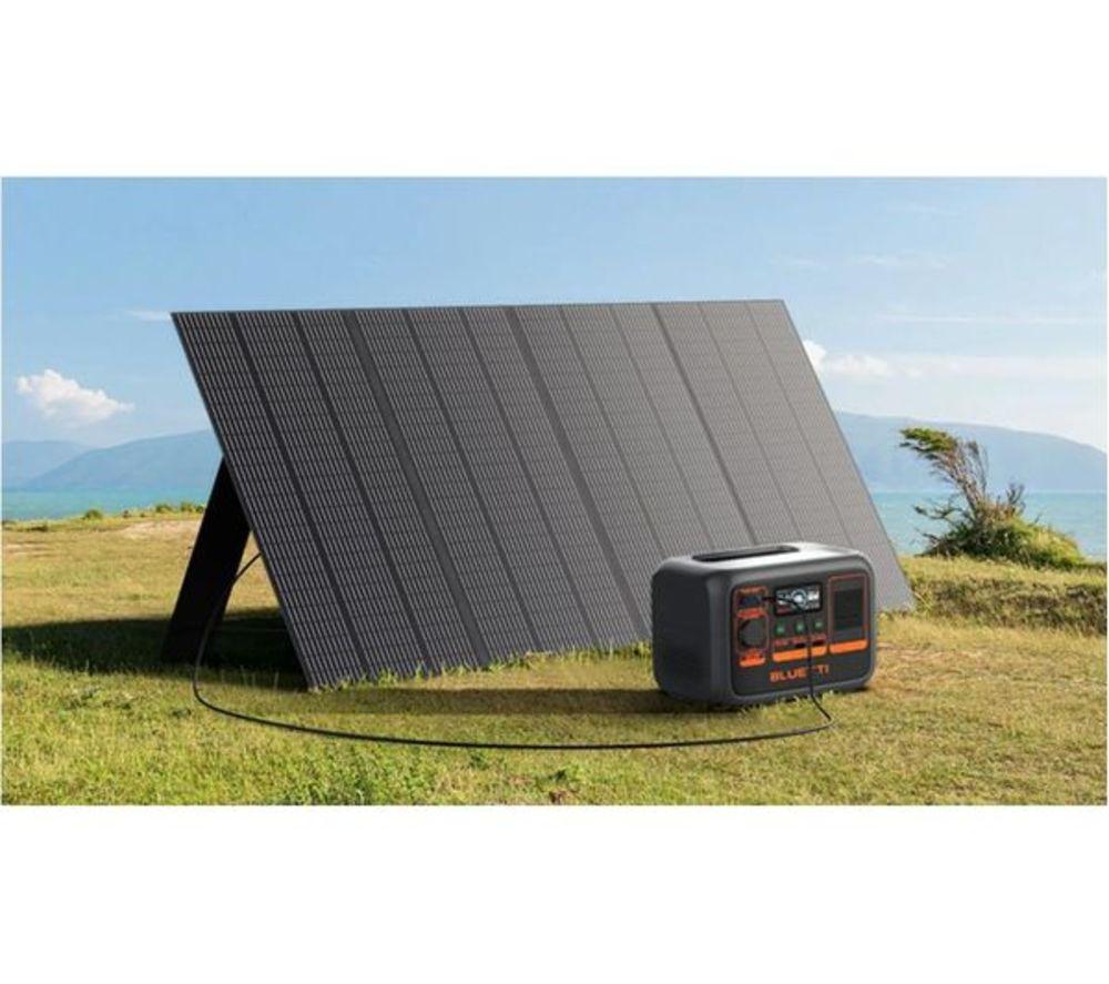 BLUETTI AC70P 864 Wh Smart Portable Power Station image number 4 of 6