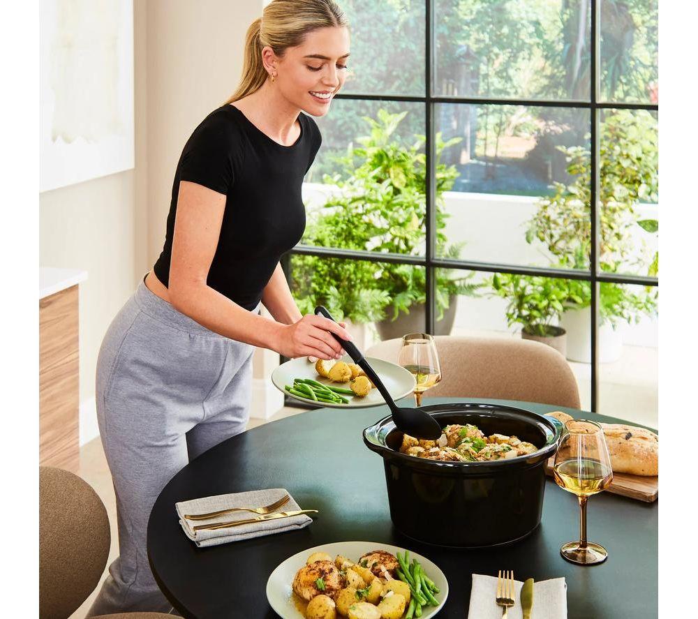 MORPHY RICHARDS 461013 Slow Cooker - Black & Silver image number 4 of 9