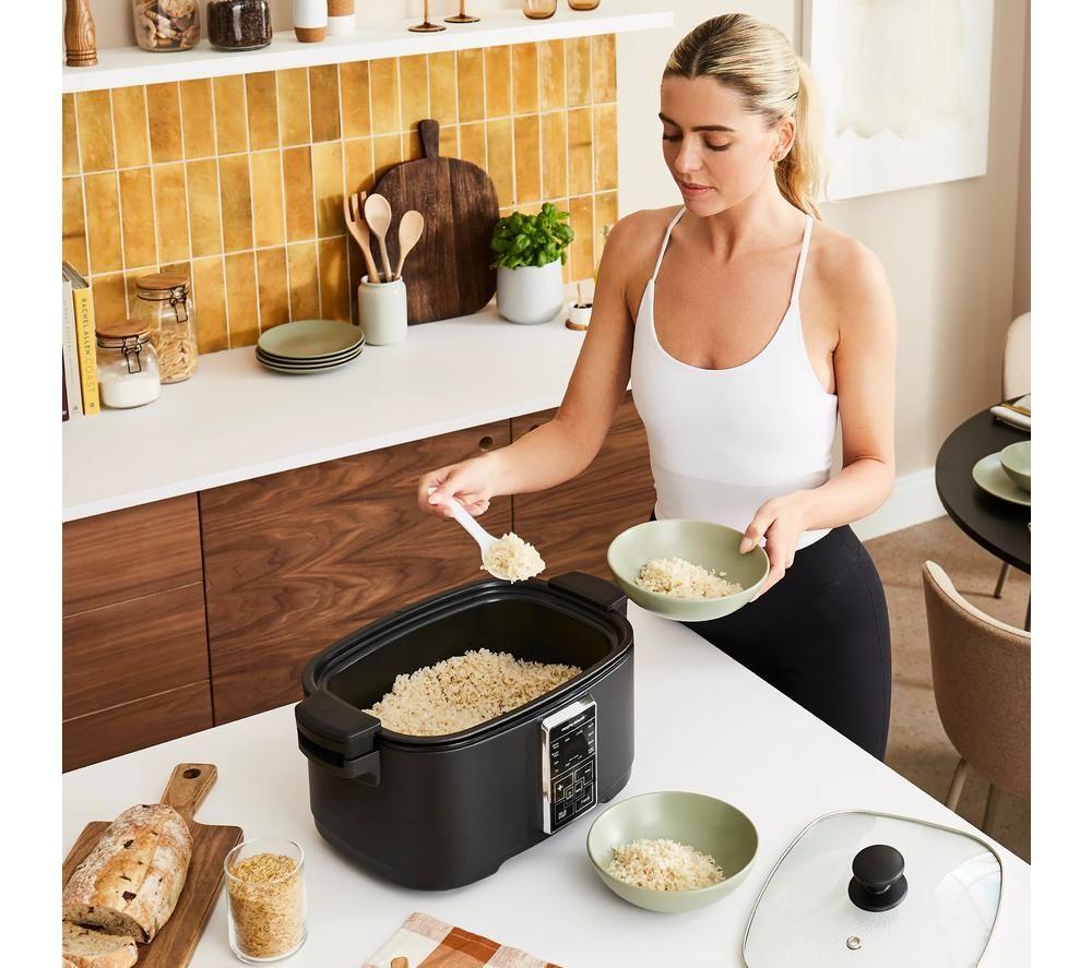 MORPHY RICHARDS 10-in-1 Multicooker - Black image number 10 of 15