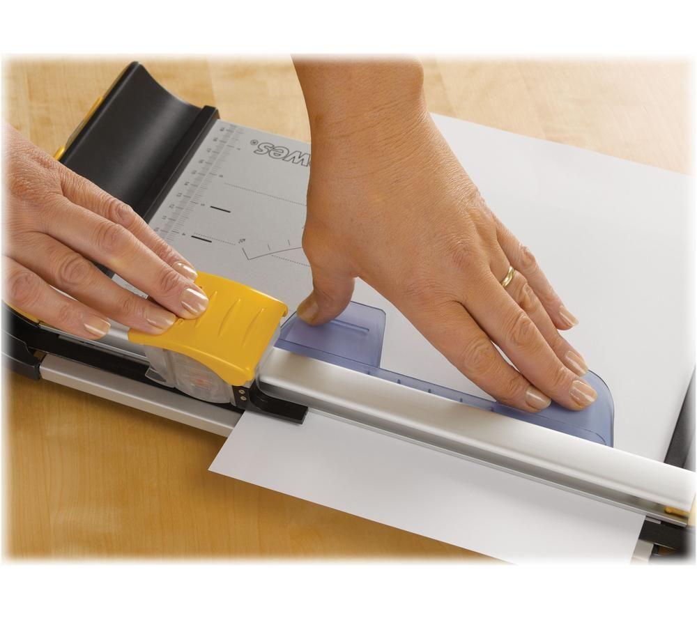 FELLOWES Neutron Plus A4 Paper Trimmer image number 5 of 10