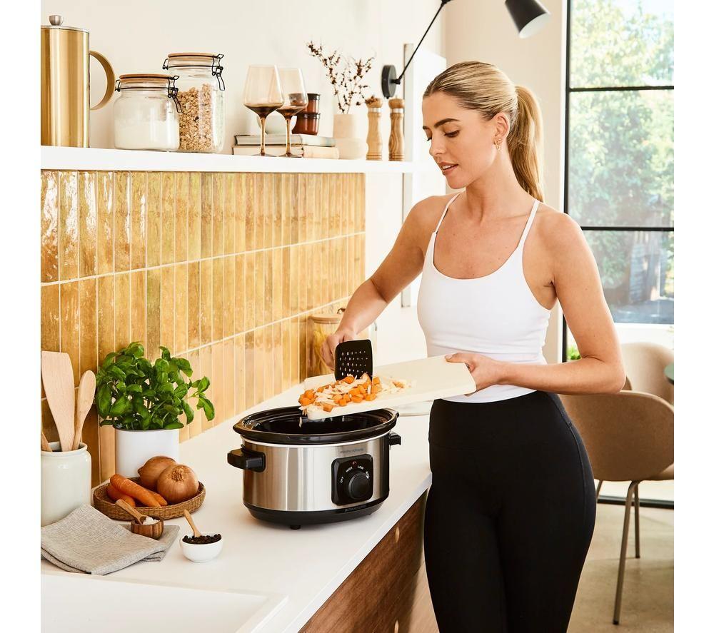 MORPHY RICHARDS Sear and Stew Slow Cooker - Black & Silver image number 7 of 8