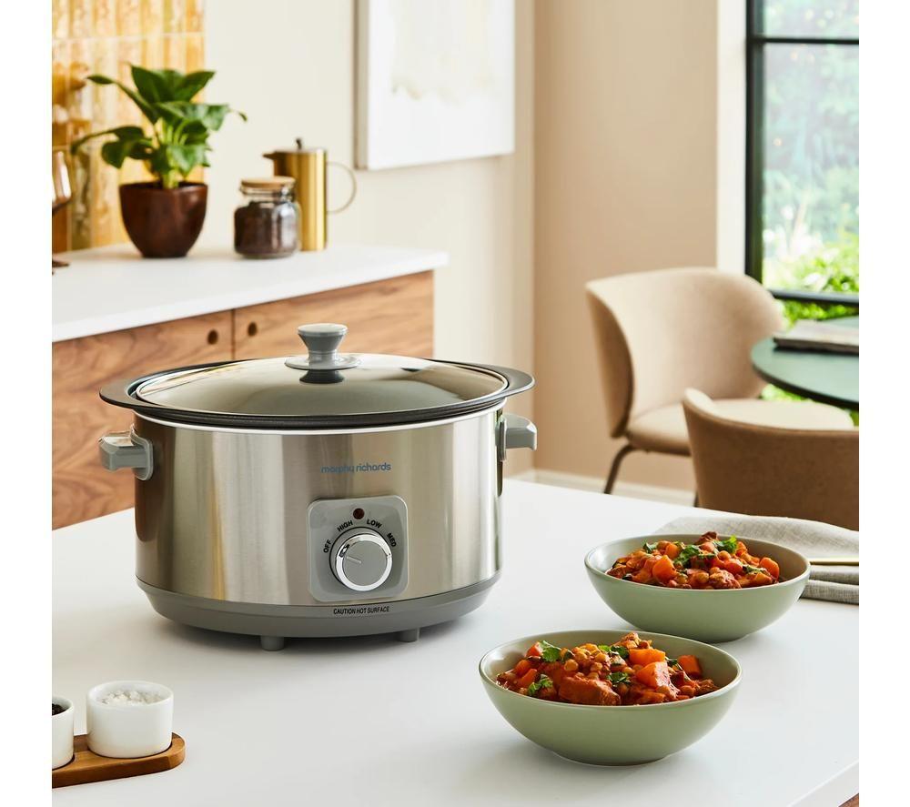 MORPHY RICHARDS Sear & Stew 461014 Slow Cooker - Stainless Steel image number 6 of 9