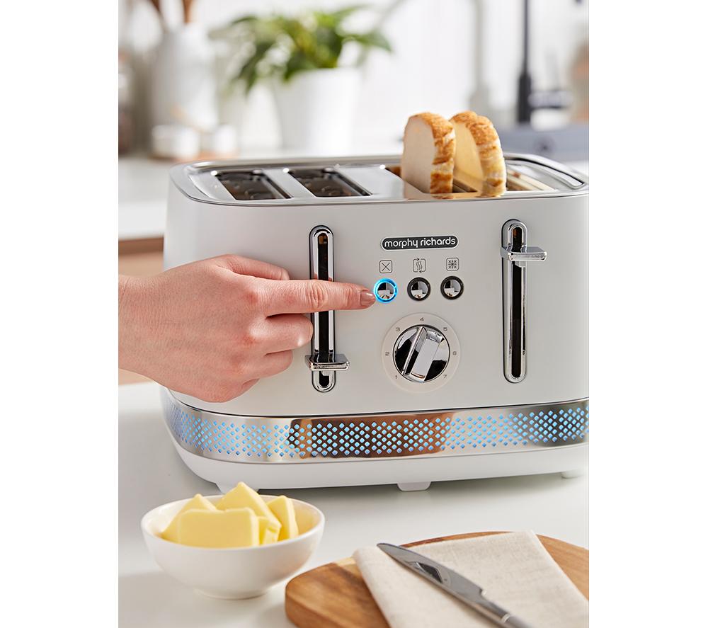MORPHY RICHARDS Illumination 248021 4-Slice Toaster - White image number 4 of 8
