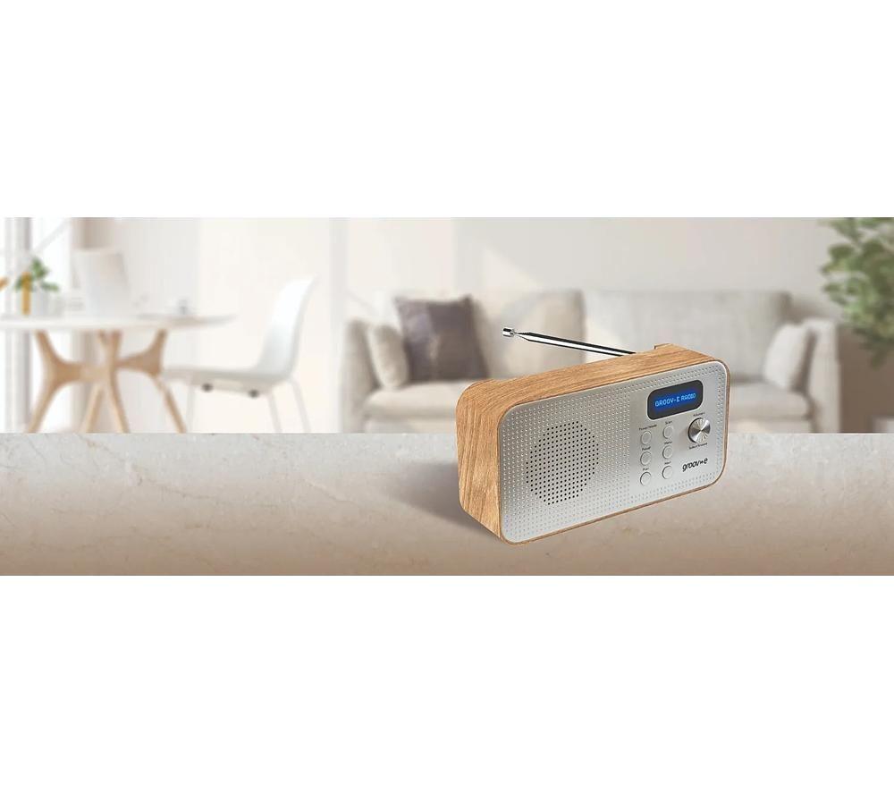 GROOV-E Lisbon Portable DAB/FM Bluetooth Radio - Wood image number 2 of 3