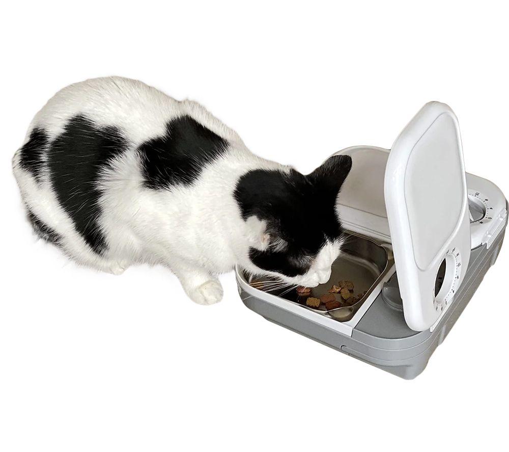 CLOSER PETS Cat Mate Two-Meal C200 Automatic Pet Feeder image number 3 of 3