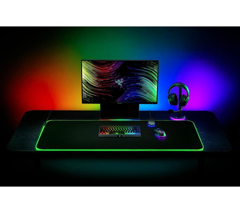 RAZER Goliathus Chroma Gaming Surface 3.5 x 550 x 1200 mm - 3XL, Black image number 4 of 5