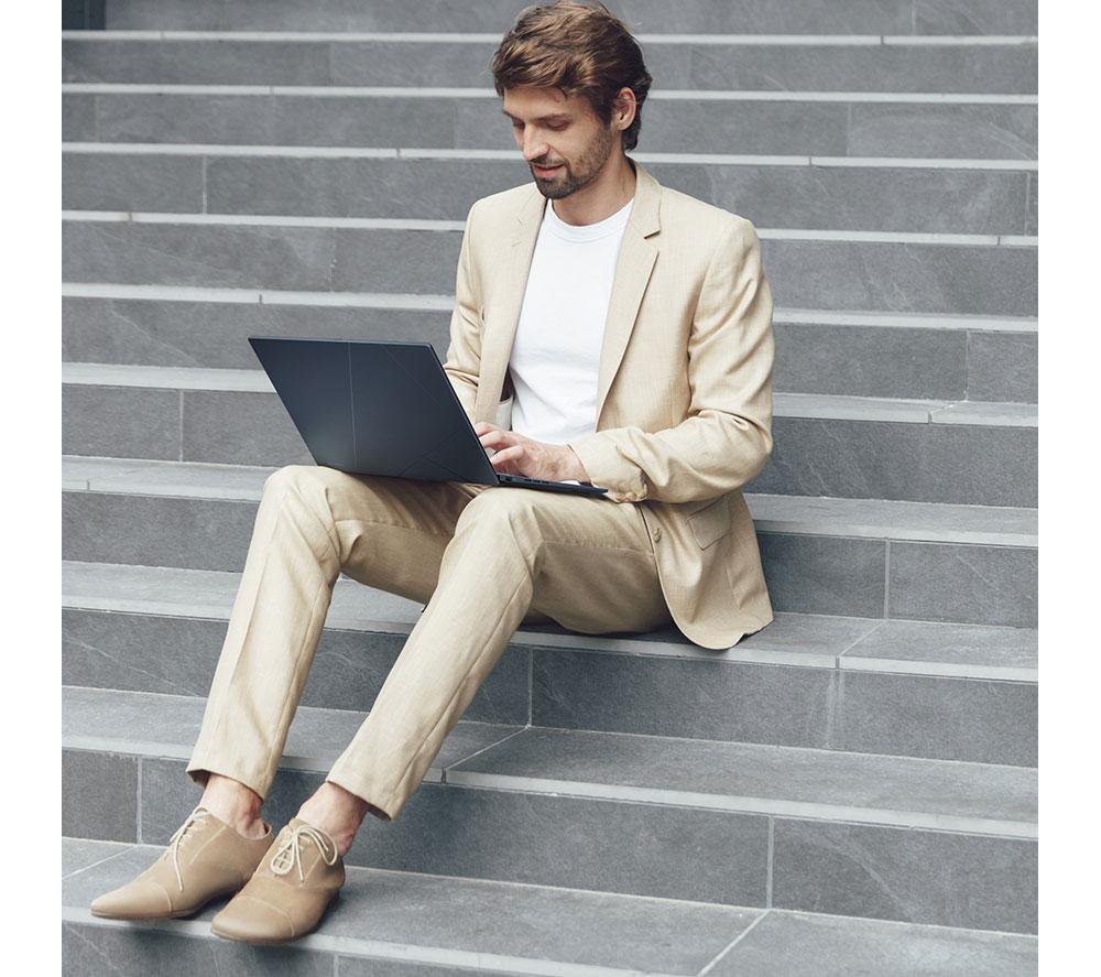 ASUS Zenbook 14 OLED 14" Laptop - Intel&reg; Core&trade; Ultra 7, 1 TB SSD, Ponder Blue image number 9 of 14