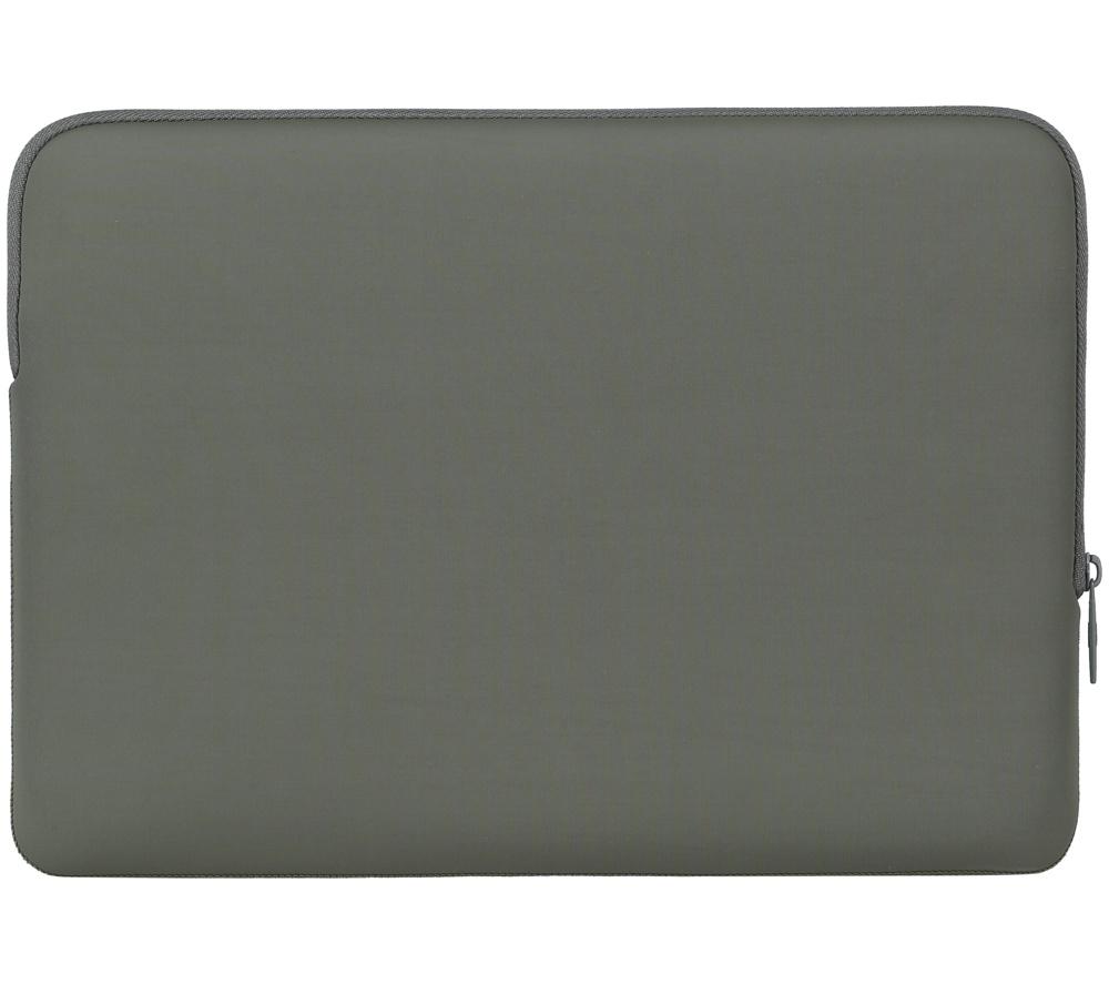 GOJI G15MSLGN26 15" MacBook Air & 16" MacBook Pro Sleeve - Green image number 5 of 8