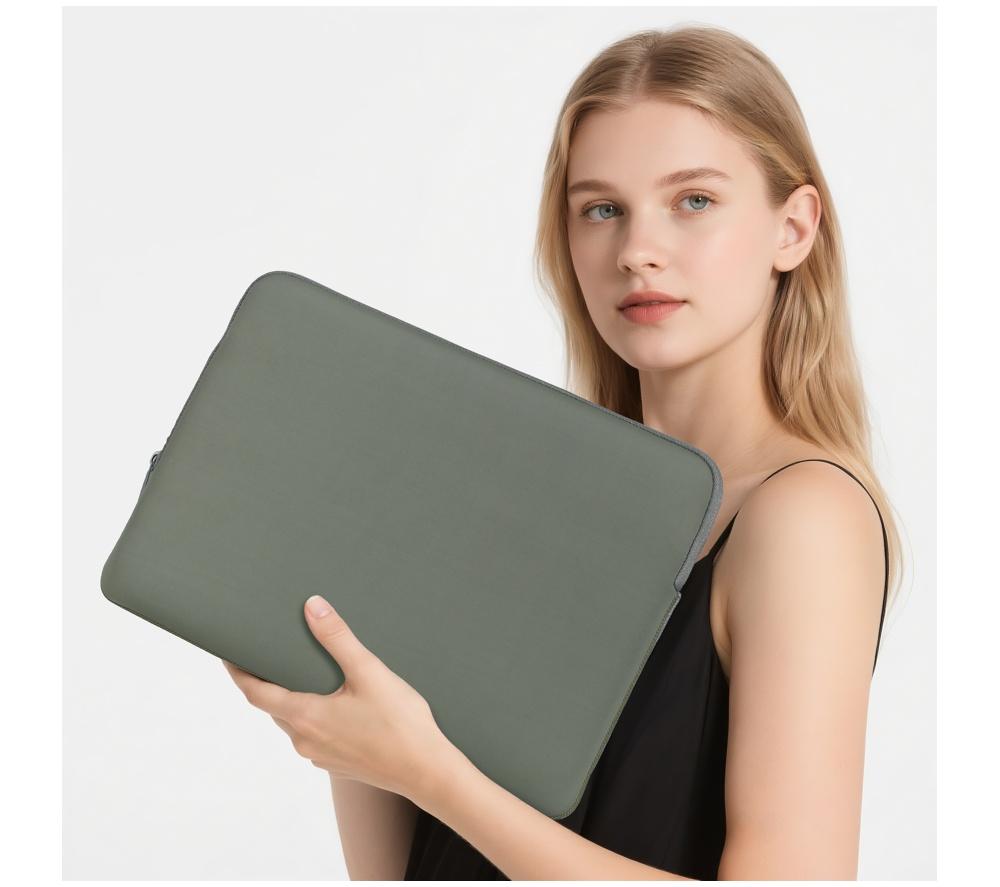 GOJI G15MSLGN26 15" MacBook Air & 16" MacBook Pro Sleeve - Green image number 7 of 8