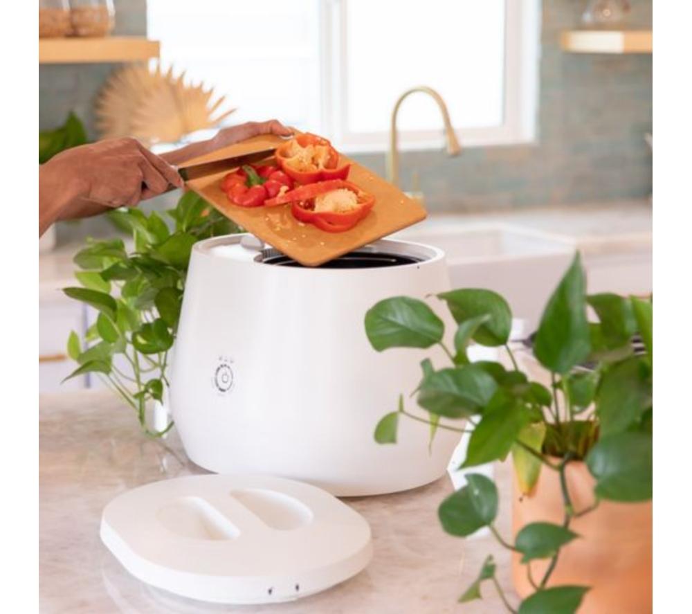 LOMI Smart Waste Kitchen Composter - White image number 11 of 13