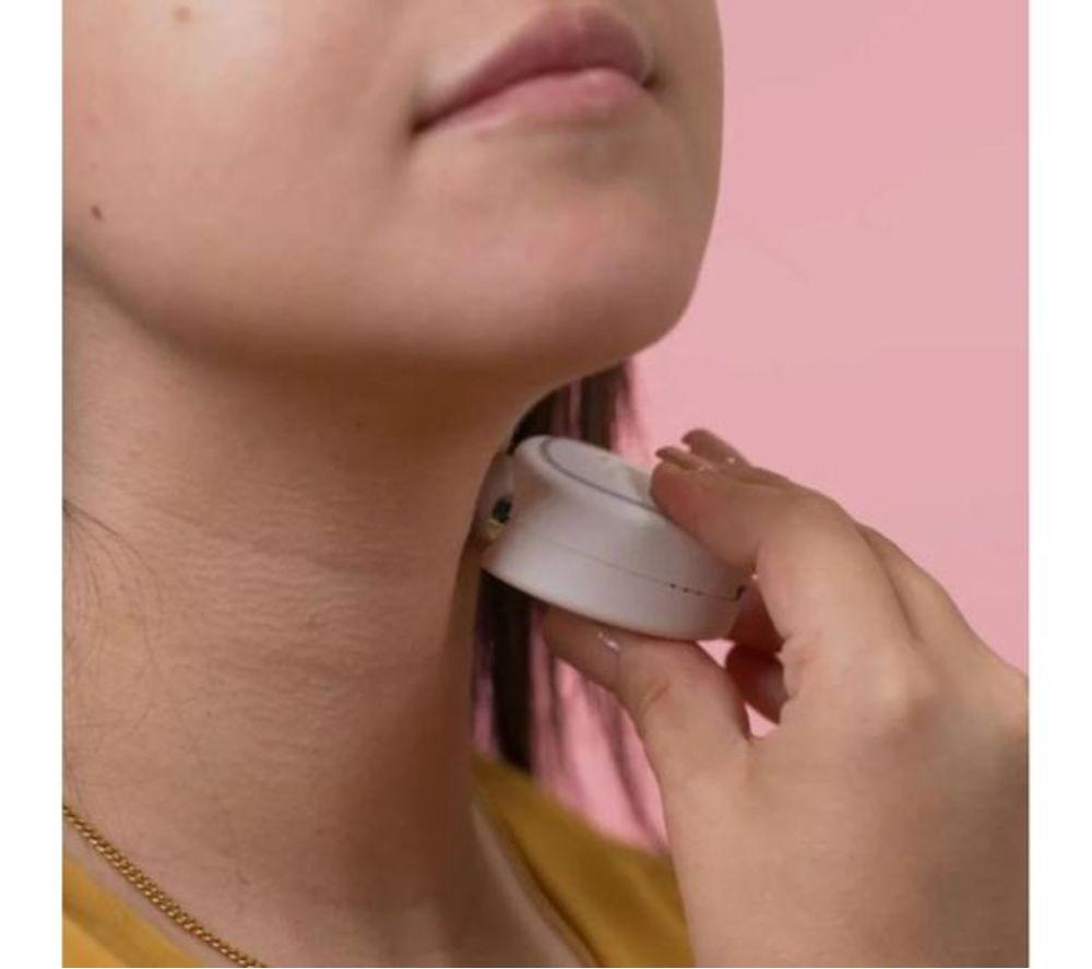 STYLPRO Mini Microcurrent Facial Toning Device - White image number 6 of 9
