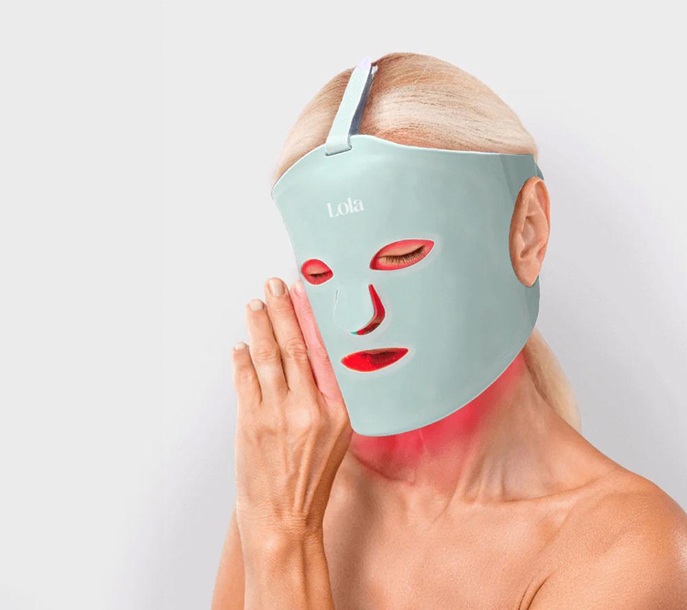 LOLA Superglow LED Face Mask - Mint image number 6 of 14