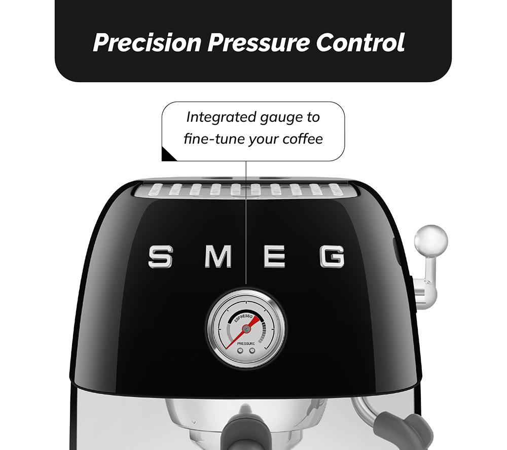 SMEG Espresso with Cold Brew ECF03 Coffee Machine &ndash; Black image number 8 of 9