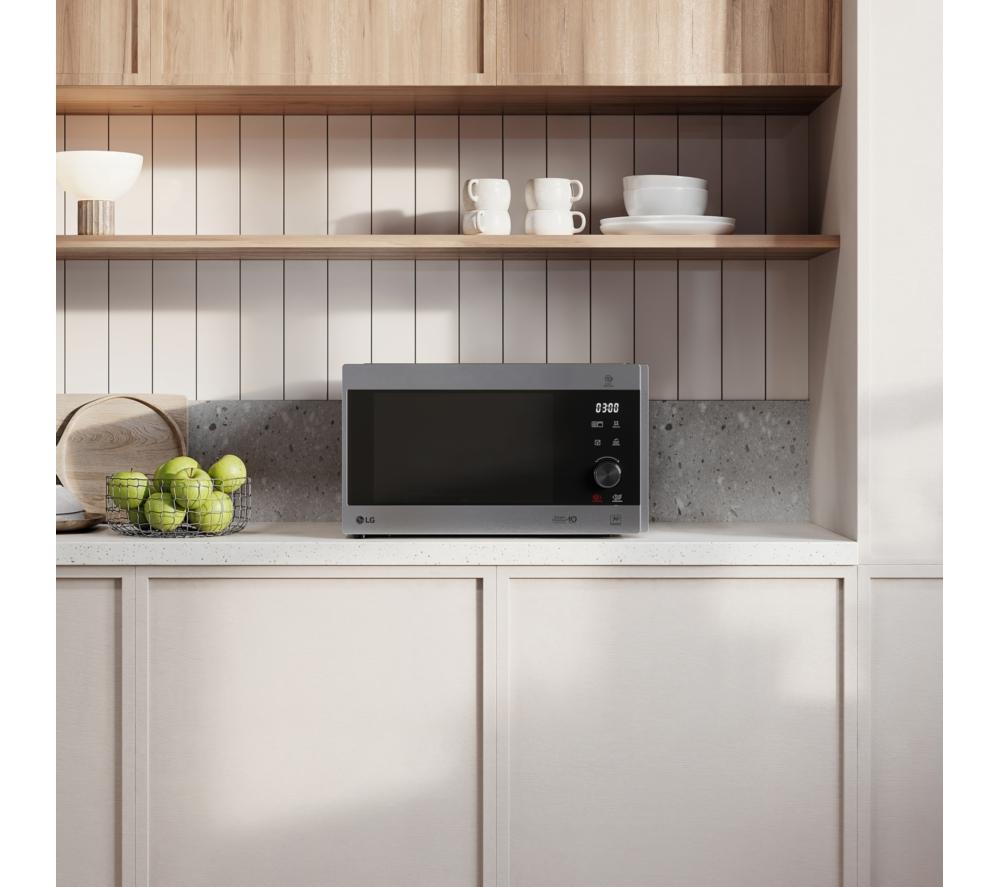 LG NeoChef MH6565CPS Compact Microwave with Grill - Silver image number 6 of 12