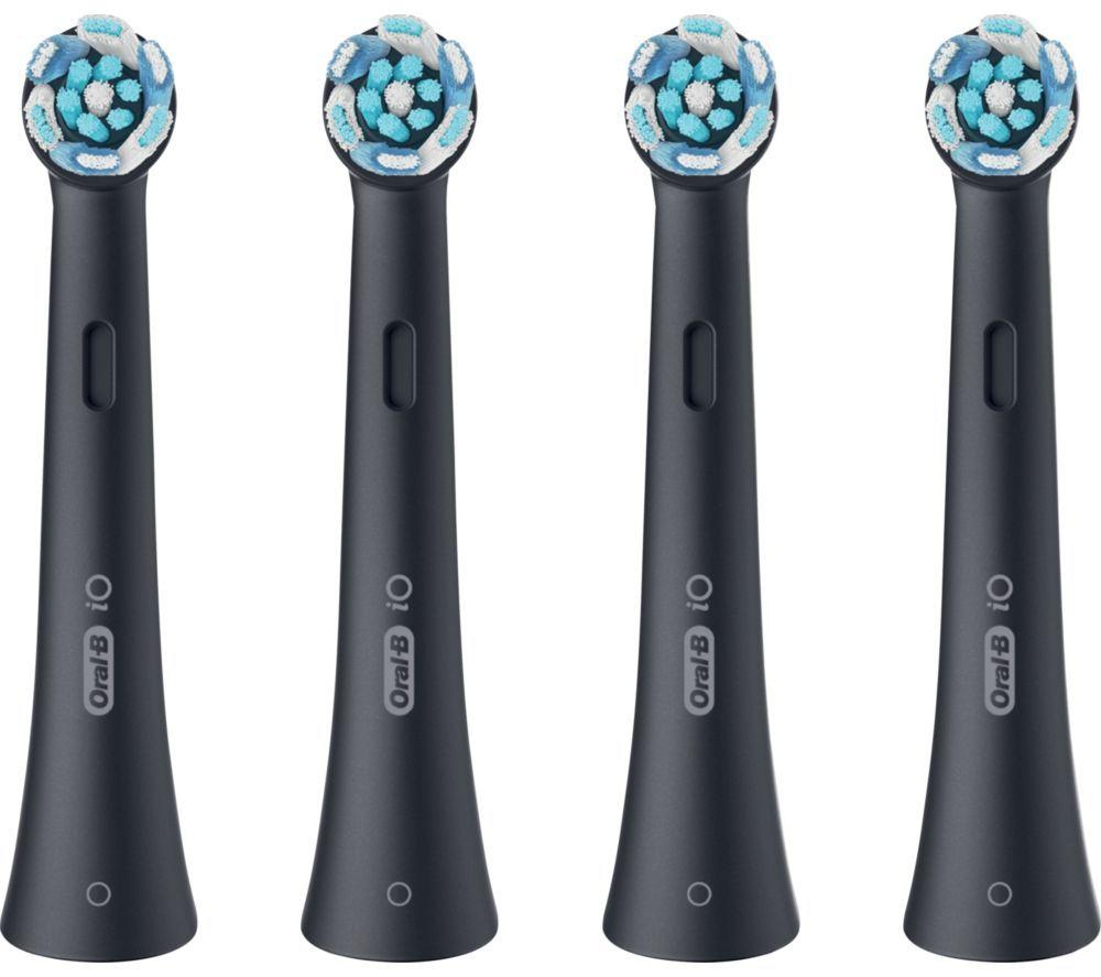 ORAL-B iO Ultimate Clean Replacement Toothbrush Head &ndash; Pack of 4, Black image number 3 of 4