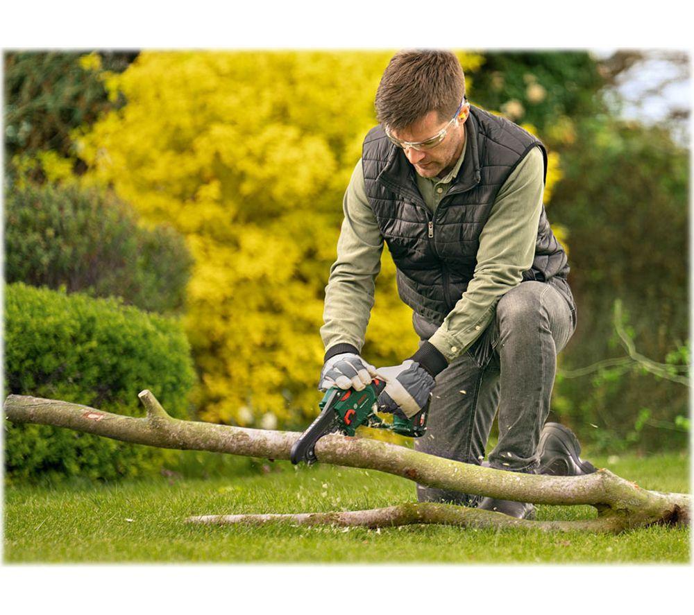 BOSCH EasyChain 18V-15-7 Cordless Pruner Chainsaw & Battery image number 3 of 4