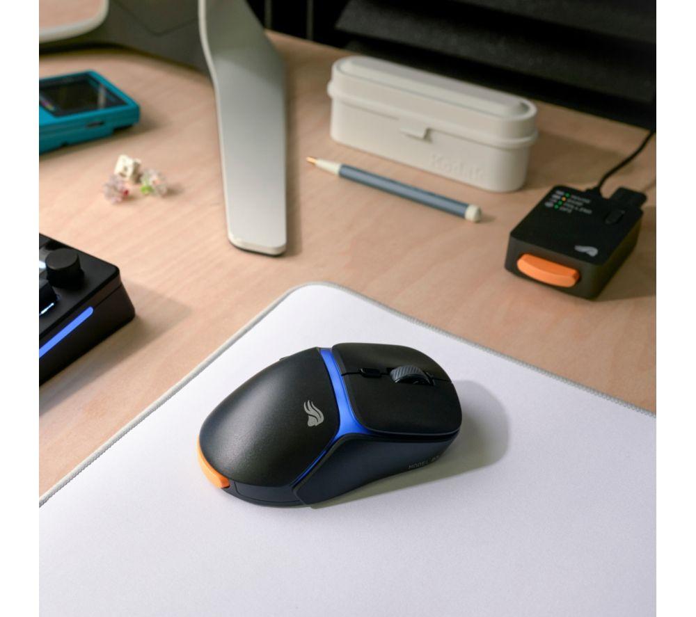 GLORIOUS Model D3 RGB Wireless Optical Gaming Mouse image number 14 of 14