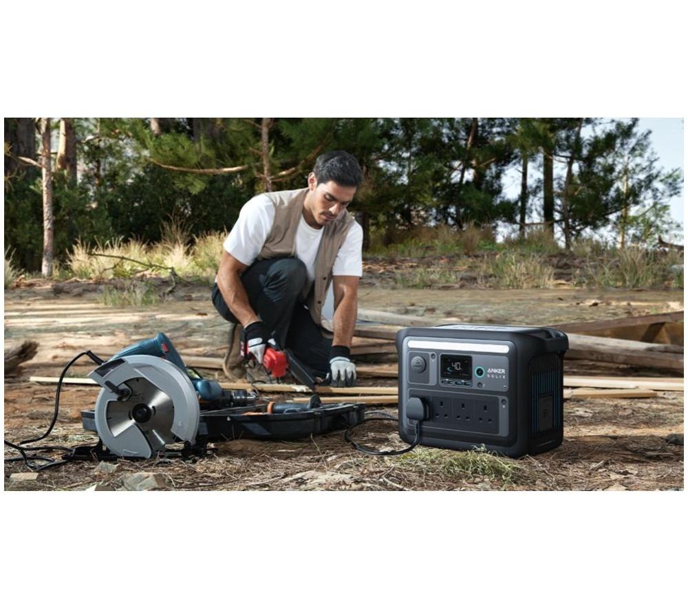 ANKER SOLIX C1000X 1056 Wh Smart Portable Power Station image number 4 of 6