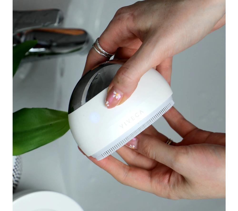 PURE TONE Viveca Ultrasonic Facial Cleansing Brush - White image number 6 of 8