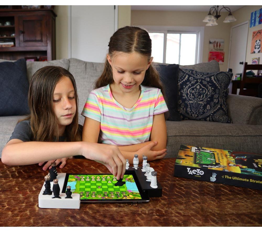 PLAYSHIFU Chess Board Game image number 3 of 6