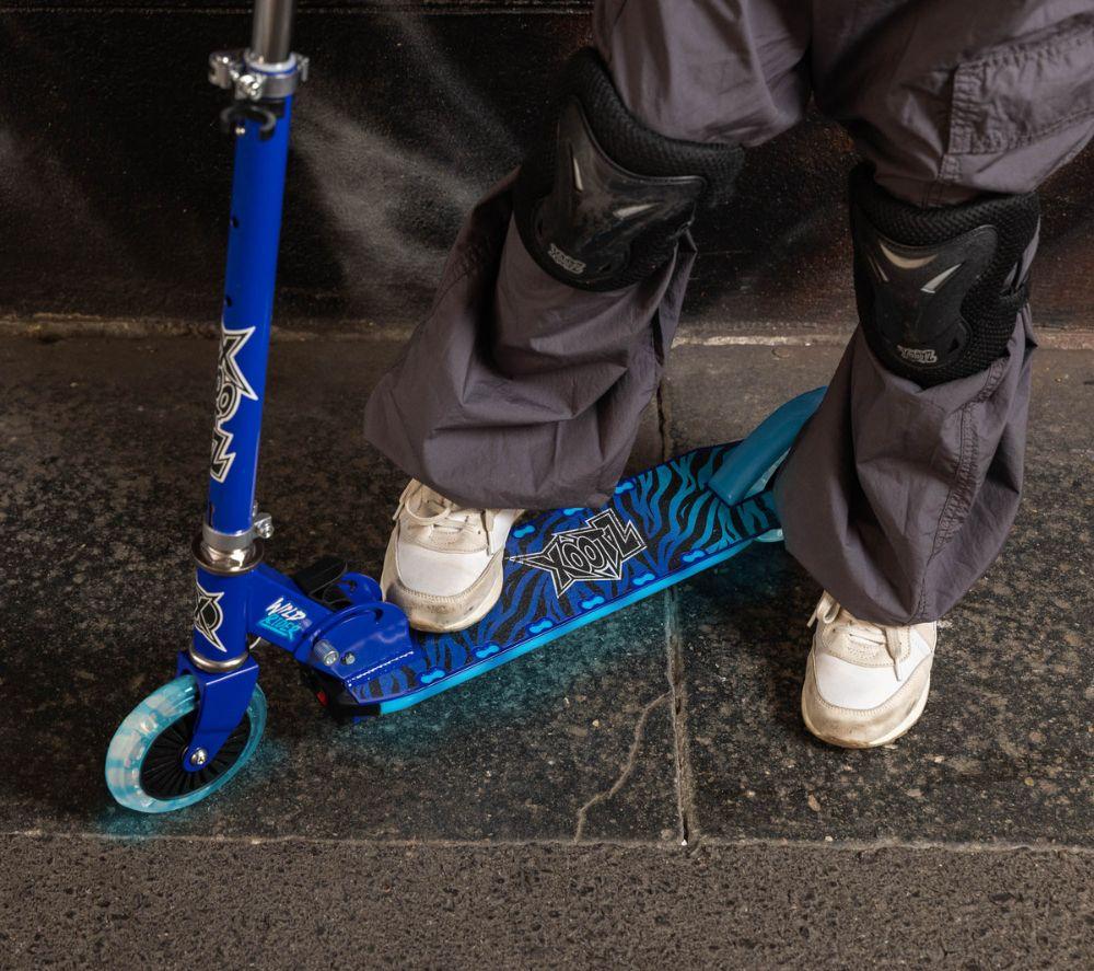 Buy XOOTZ Wild Rider Tiger LED Kids Kick Scooter - Blue | Currys