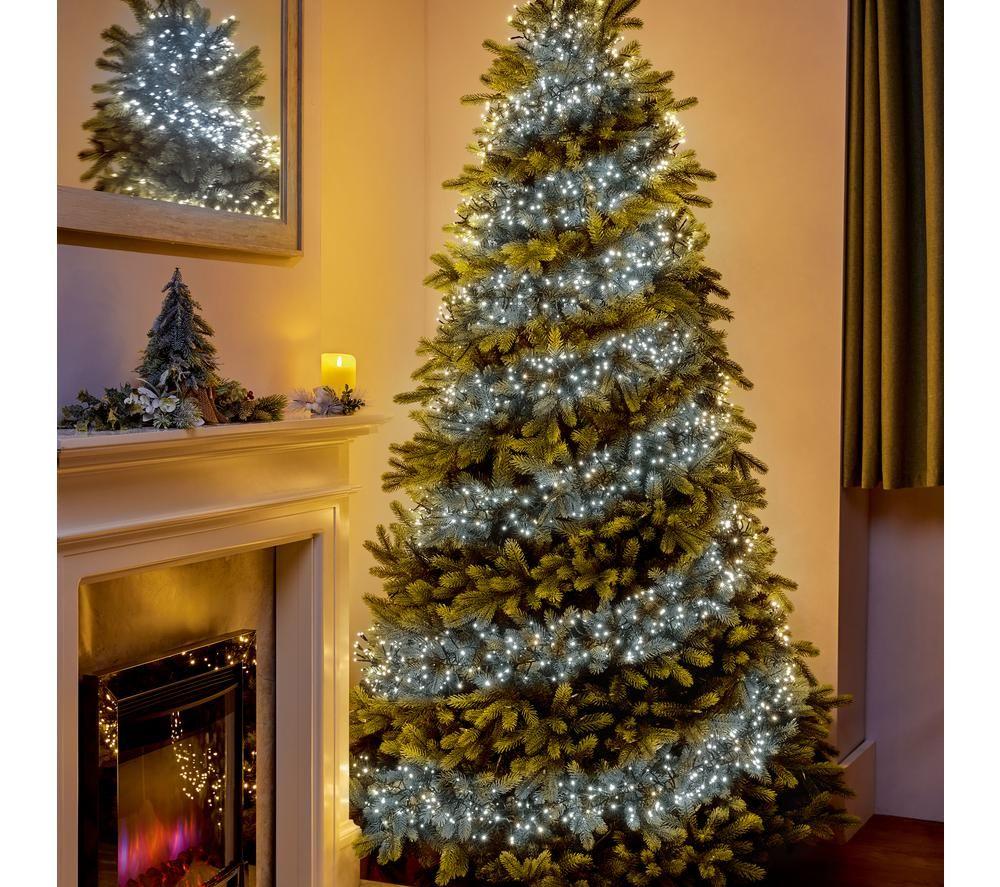 PREMIER ClusterBrights 3000 White LED String Lights - 37.5 m image number 4 of 9